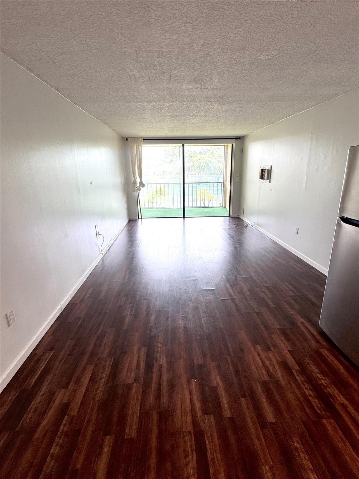 755 Dotterel Rd 1202