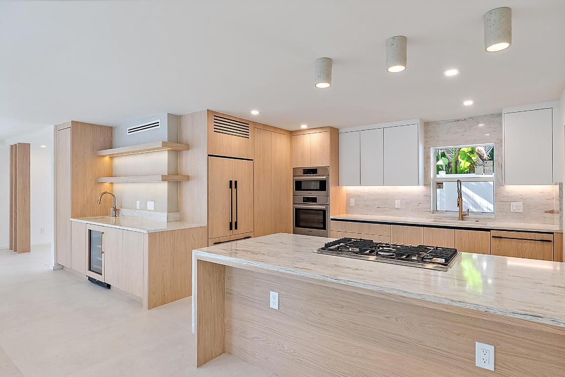 PALM BEACH SHORES - Residential