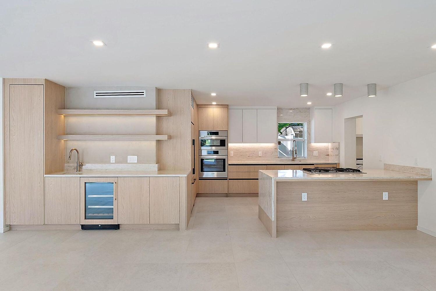 PALM BEACH SHORES - Residential