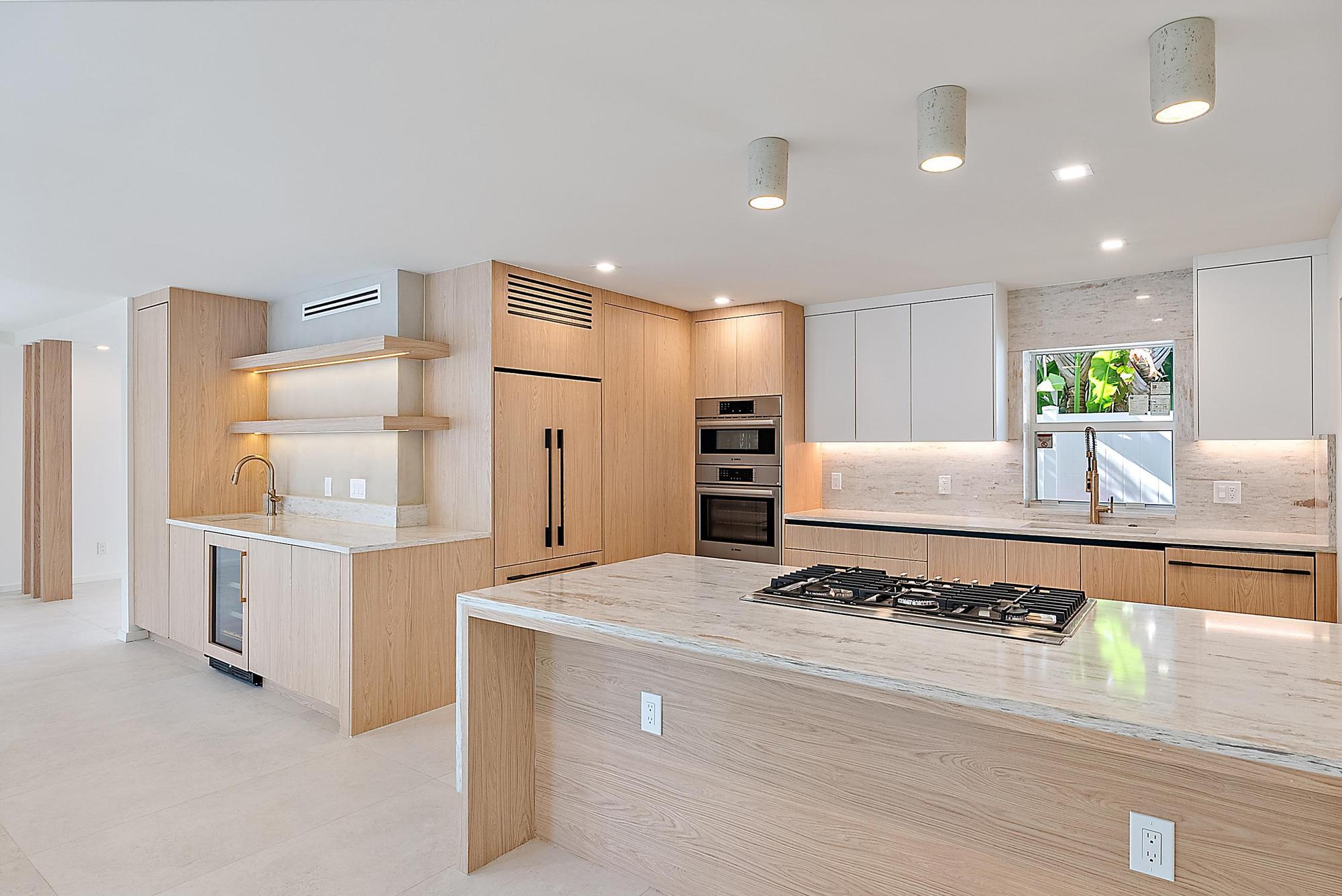 PALM BEACH SHORES - Residential