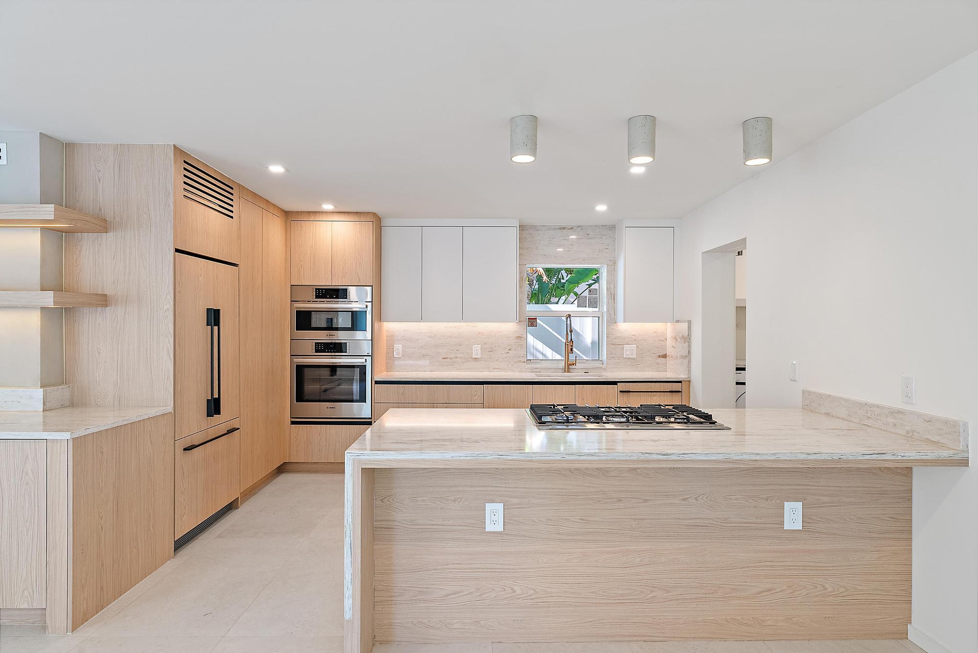 PALM BEACH SHORES - Residential