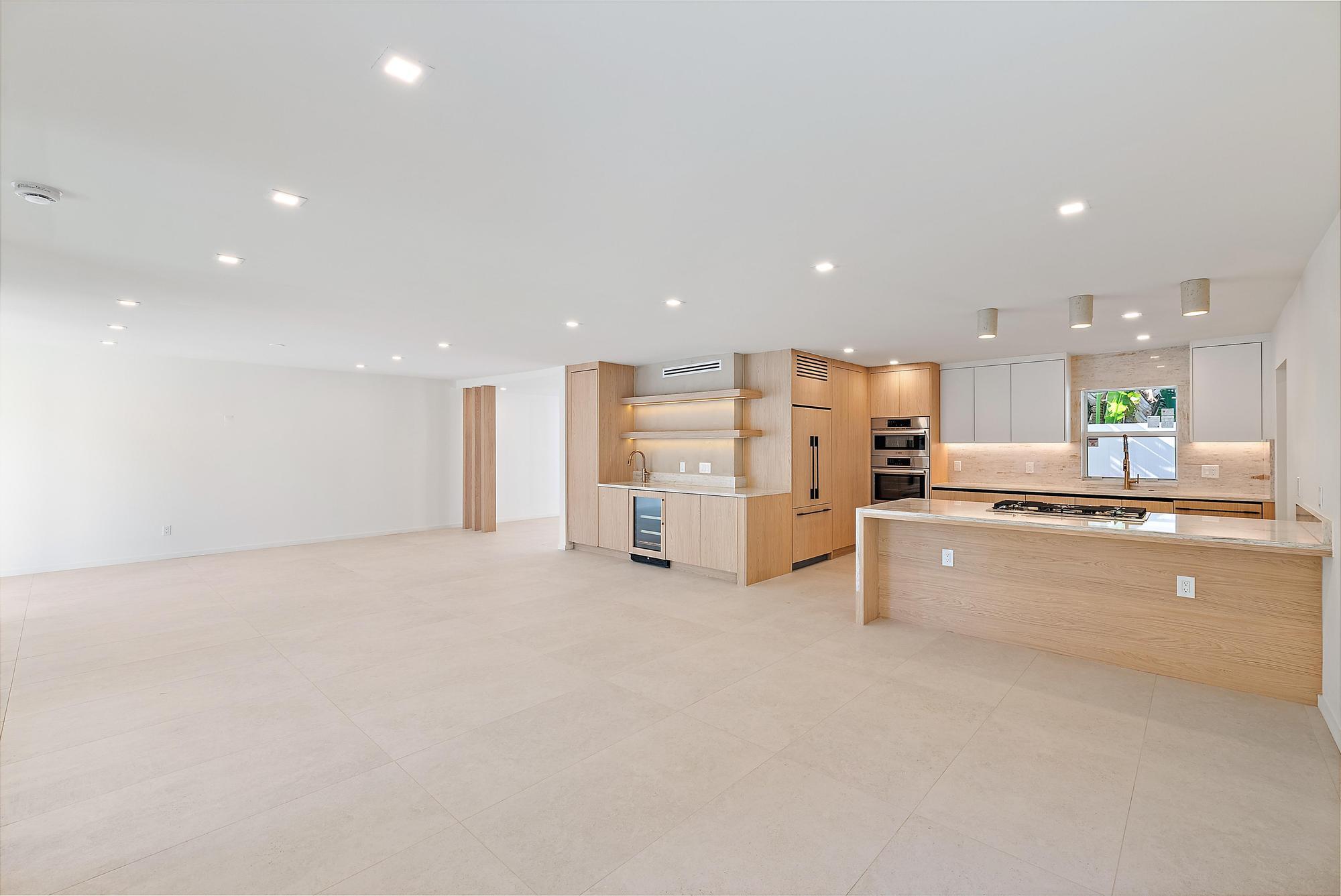 PALM BEACH SHORES - Residential