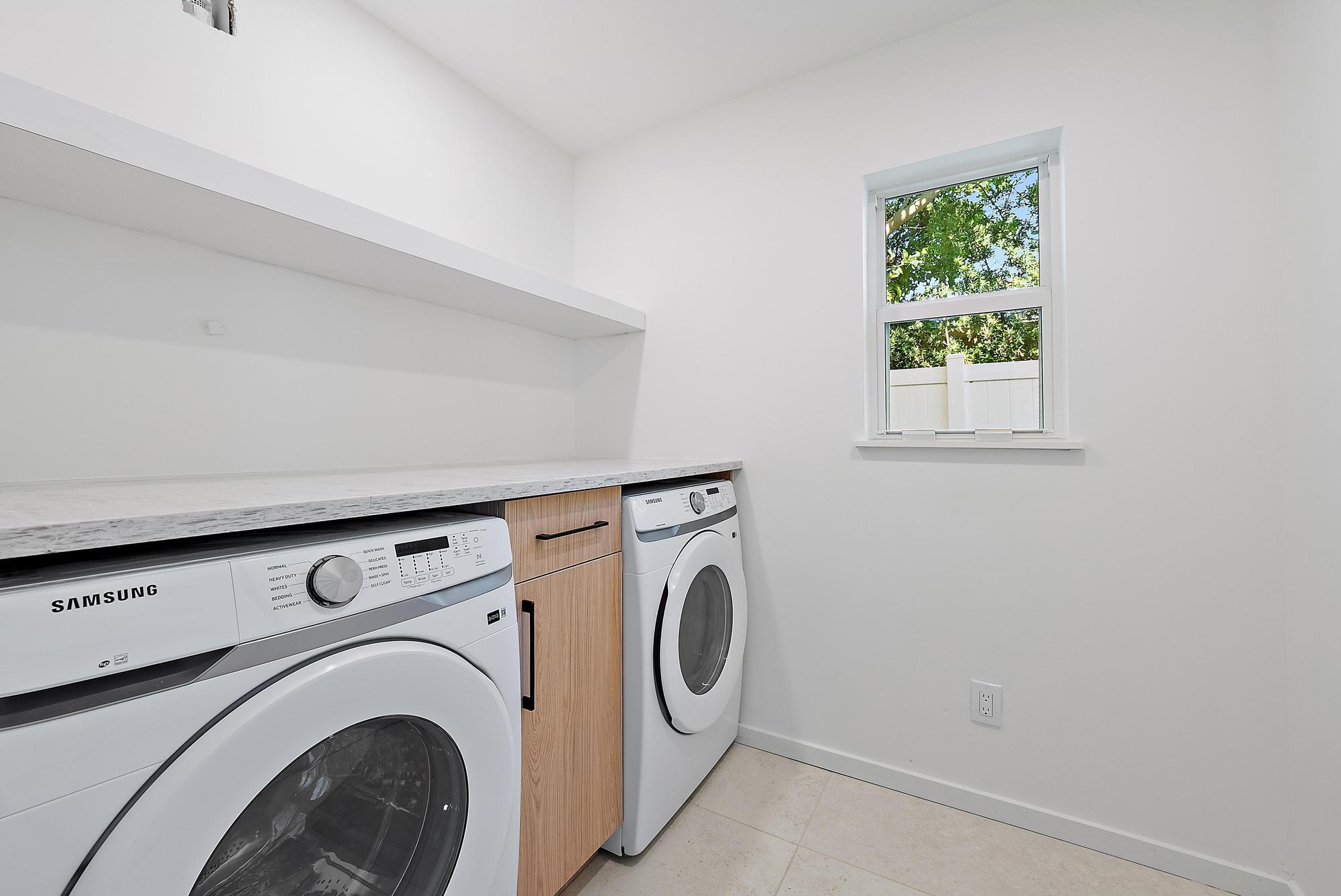 PALM BEACH SHORES - Residential