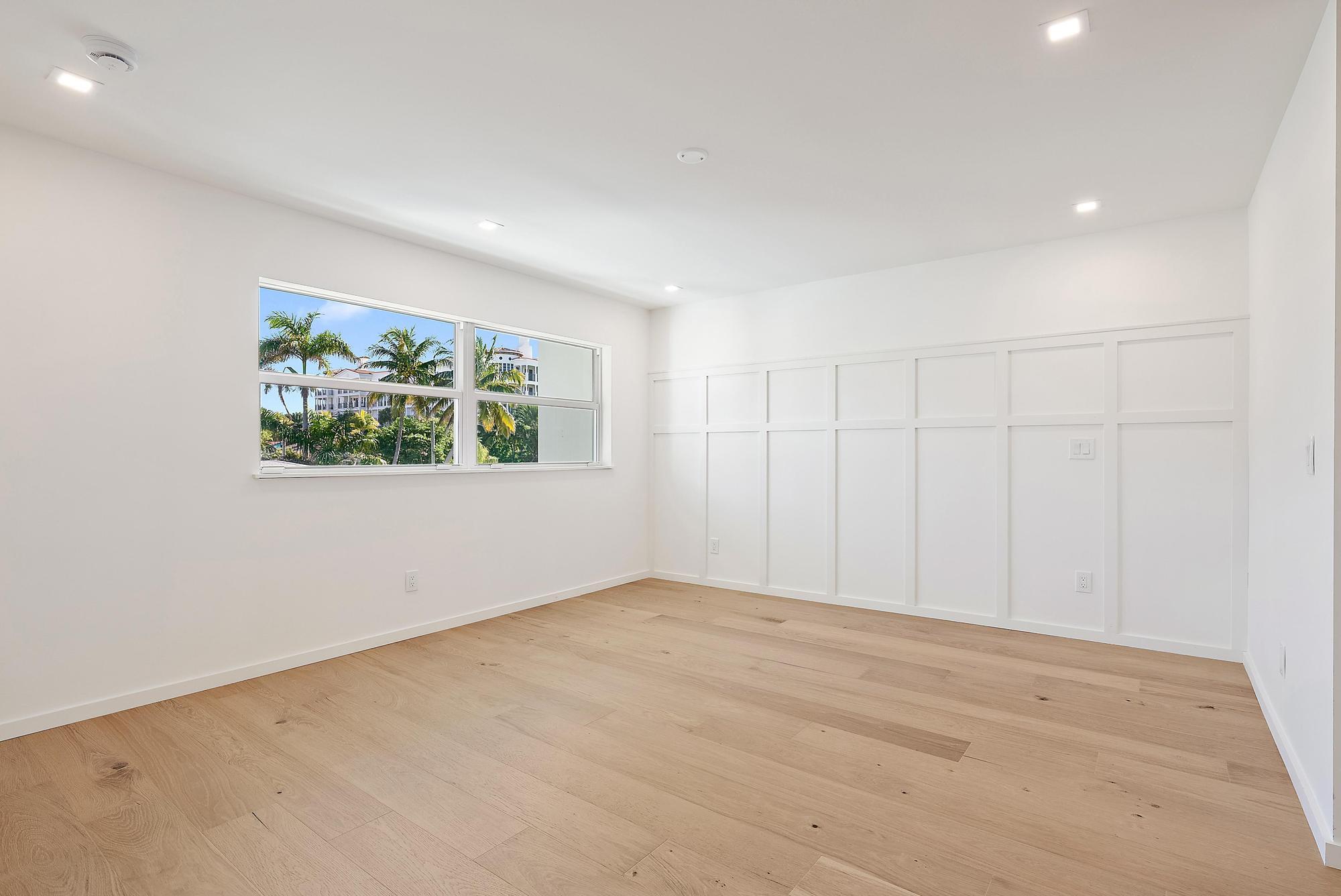 PALM BEACH SHORES - Residential