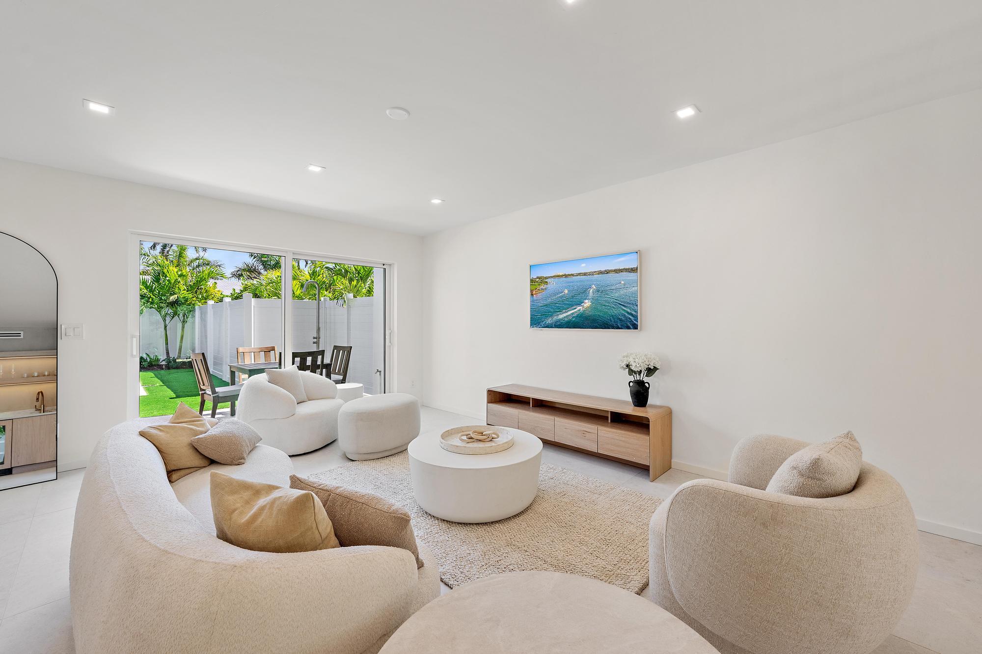 PALM BEACH SHORES - Residential