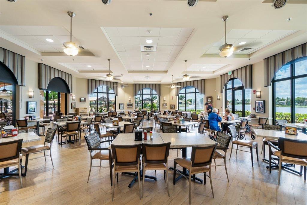 VALENCIA SHORES - Residential