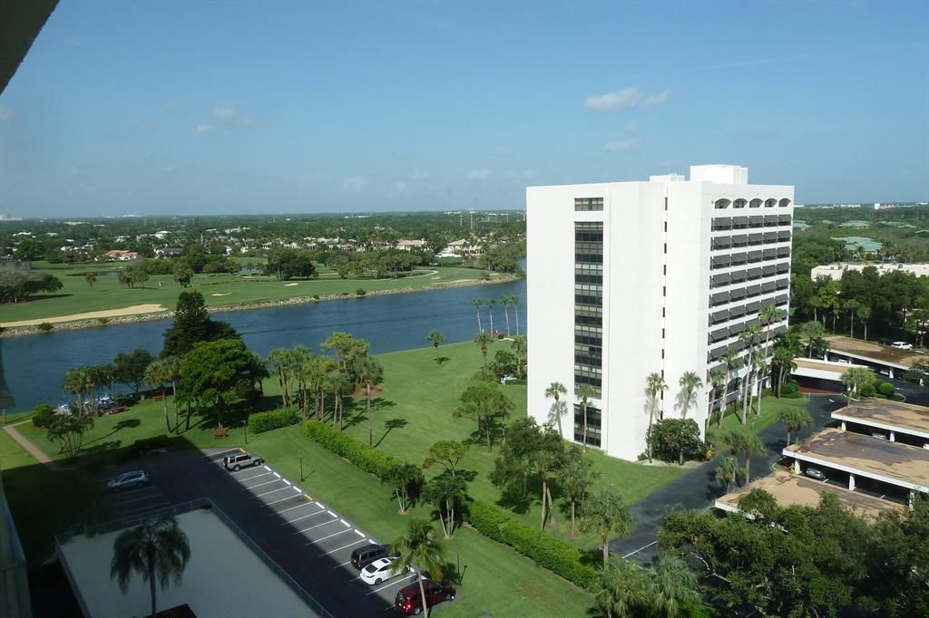 Photo of 336 Golfview Road #Ph14, North Palm Beach, FL 33408 (MLS # R10745164)