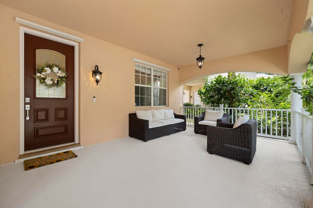 Photo of 230 San Remo Drive, Jupiter, FL 33458 (MLS # R11006867)