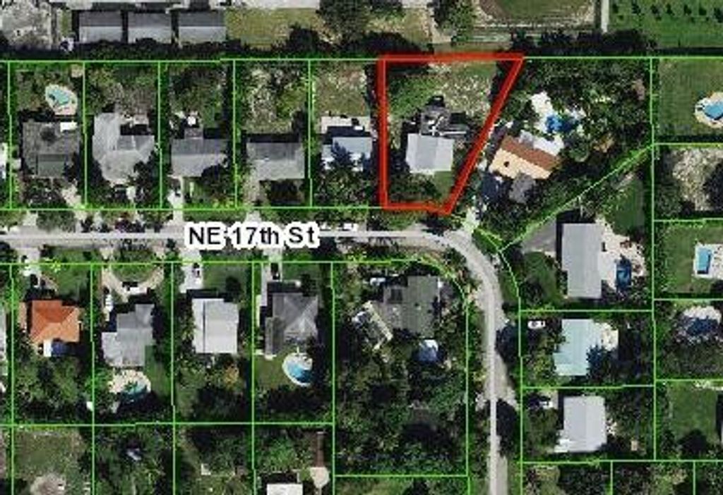Photo of 257 NE 17th Street, Delray Beach, FL 33444 (MLS # R10912562)