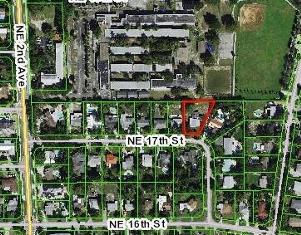 Photo of 257 NE 17th Street, Delray Beach, FL 33444 (MLS # R10912562)