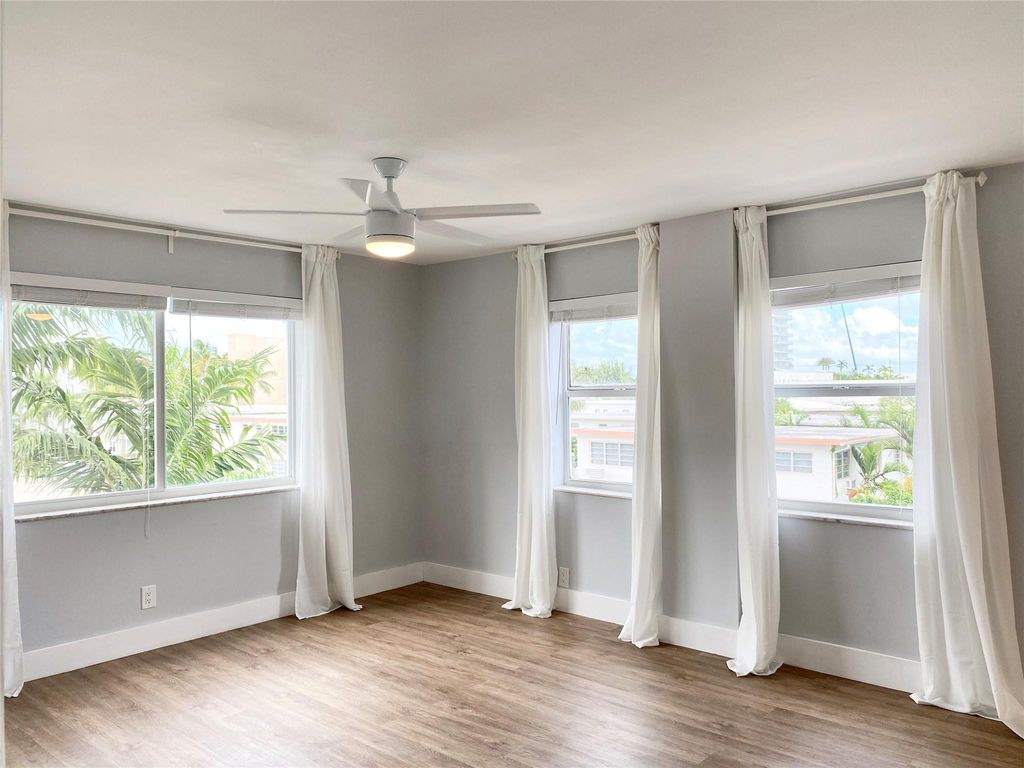 Photo of 619 Orton Avenue #301, Fort Lauderdale, FL 33304 (MLS # F10554236)