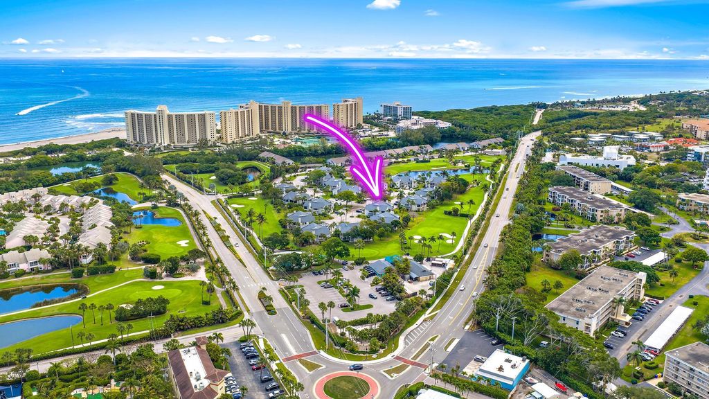 Photo of 803 Clubhouse Circle, Jupiter, FL 33477 (MLS # B26022687)