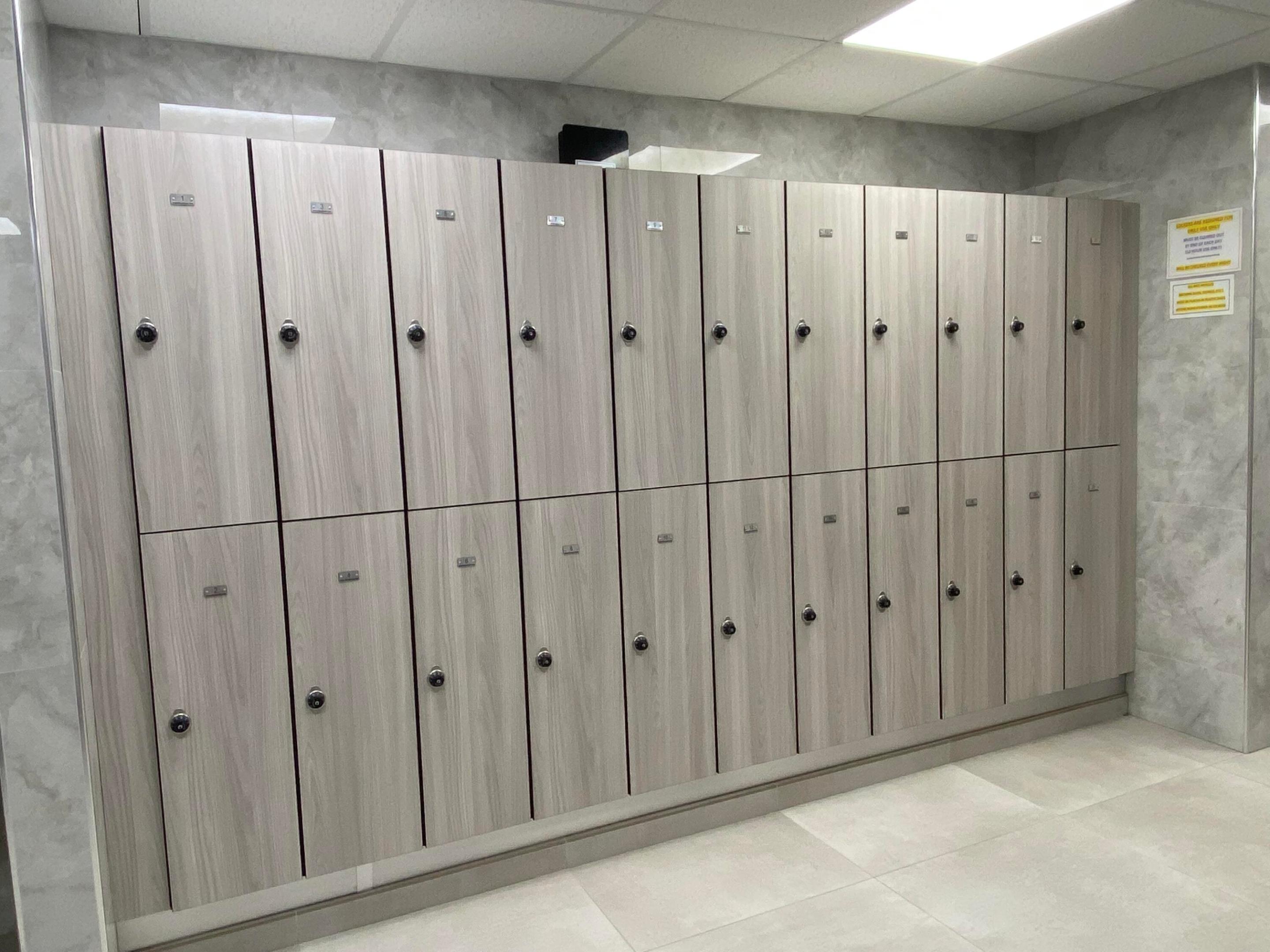 LUCERNE POINTE CONDO C - Residential