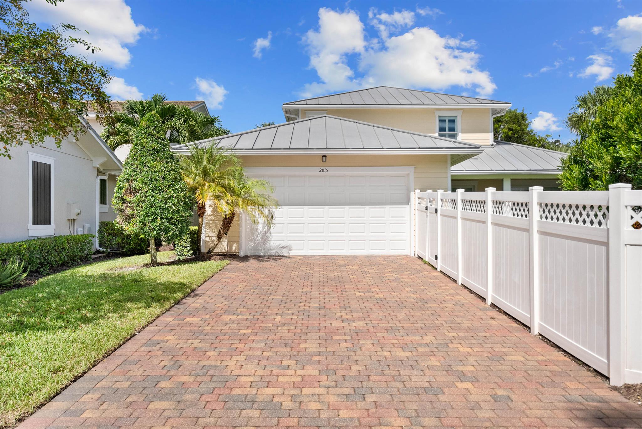 2815 Sunbury Drive