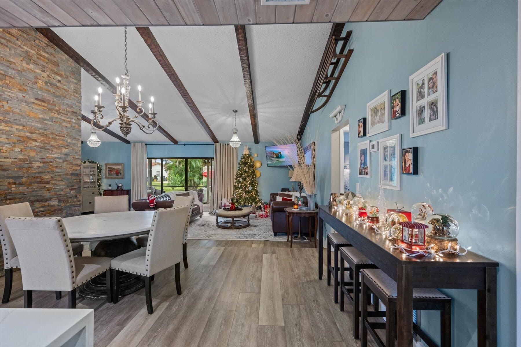 EASTWOOD OF WELLINGTON 2 - Residential