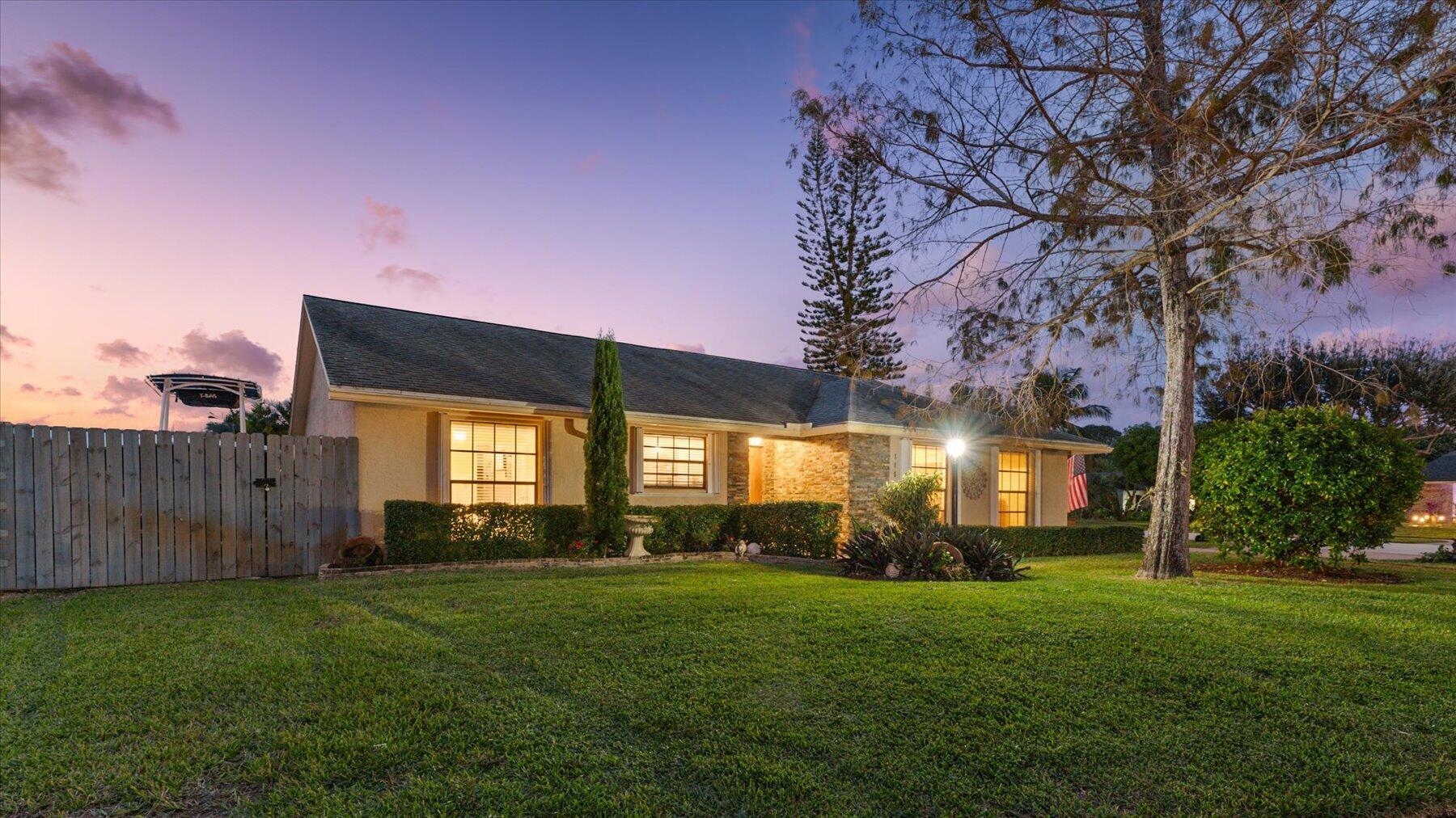 EASTWOOD OF WELLINGTON 2 - Residential