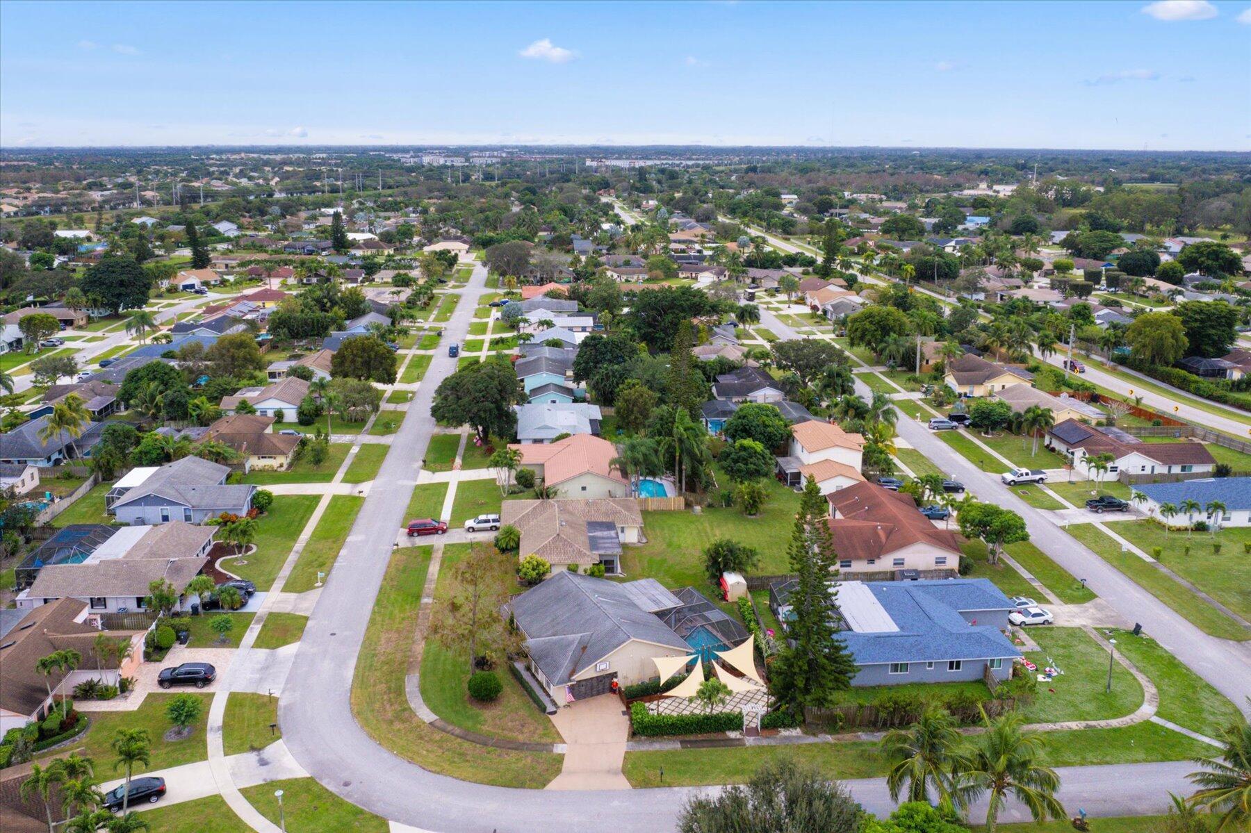 EASTWOOD OF WELLINGTON 2 - Residential