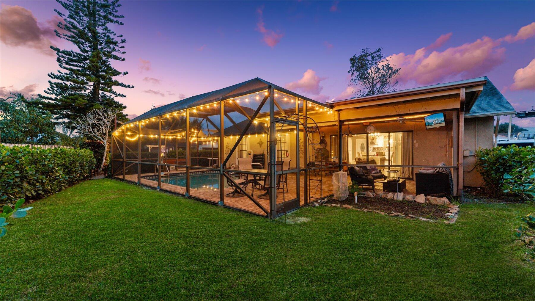 EASTWOOD OF WELLINGTON 2 - Residential