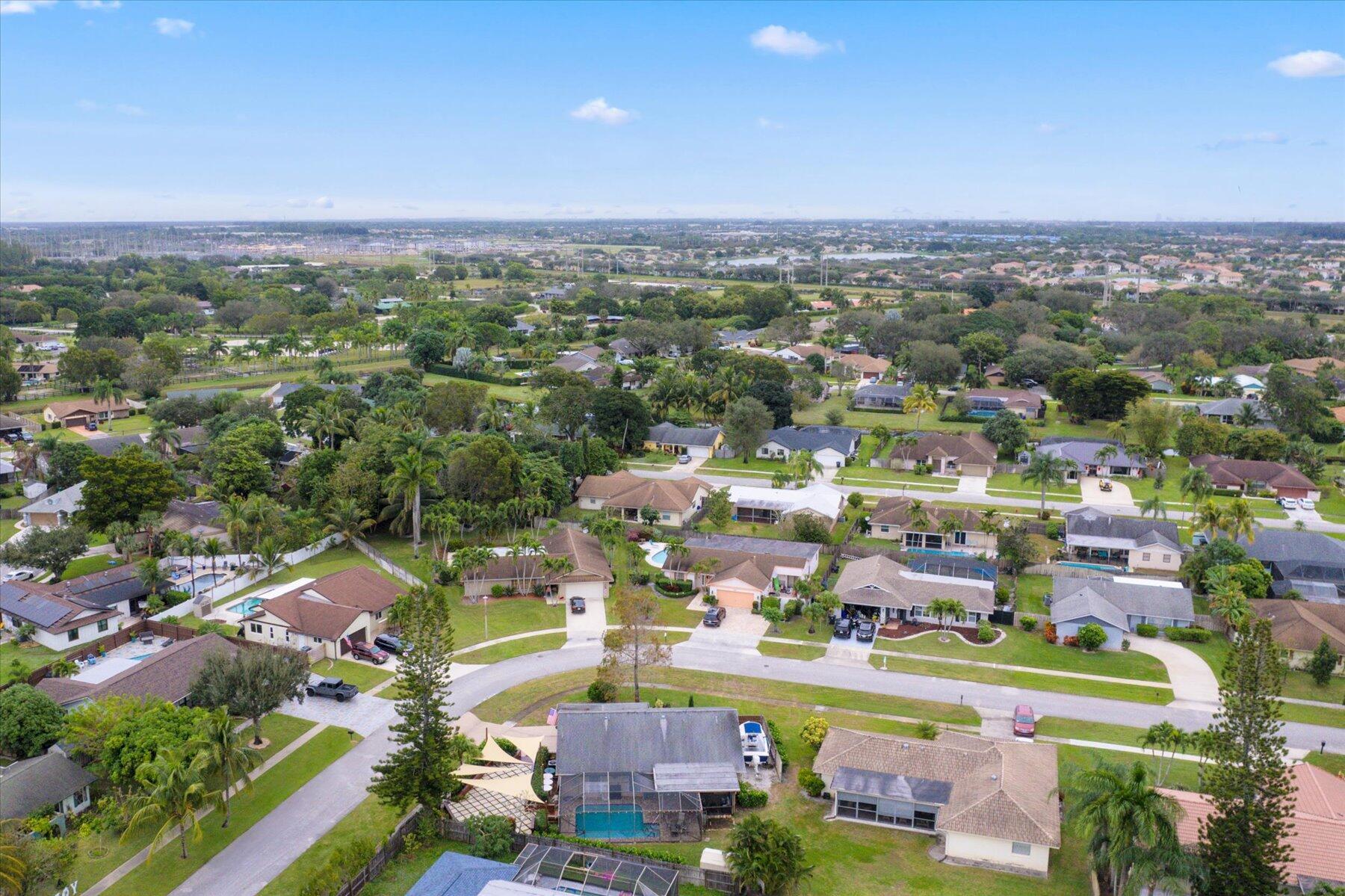 EASTWOOD OF WELLINGTON 2 - Residential