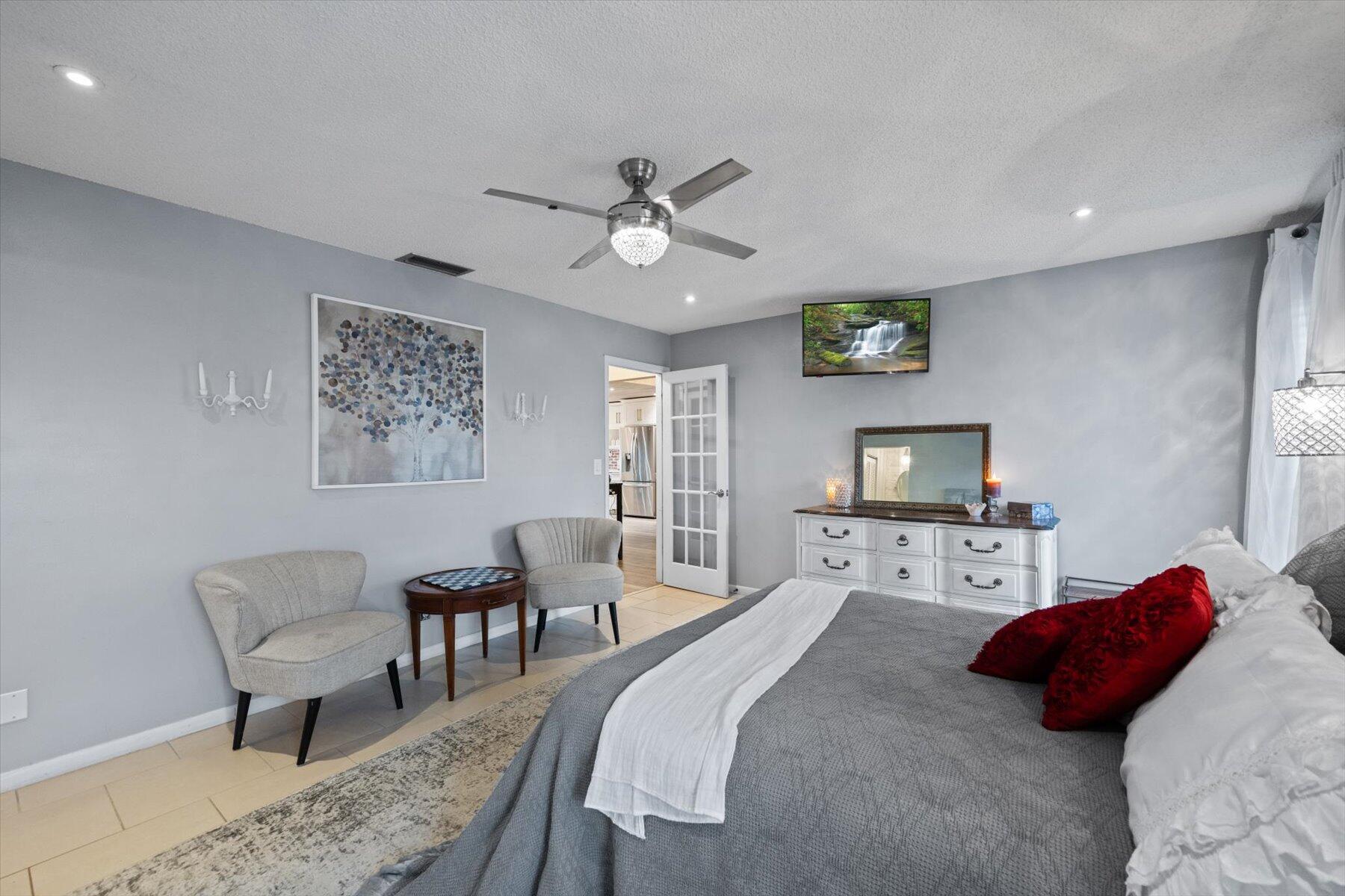 EASTWOOD OF WELLINGTON 2 - Residential