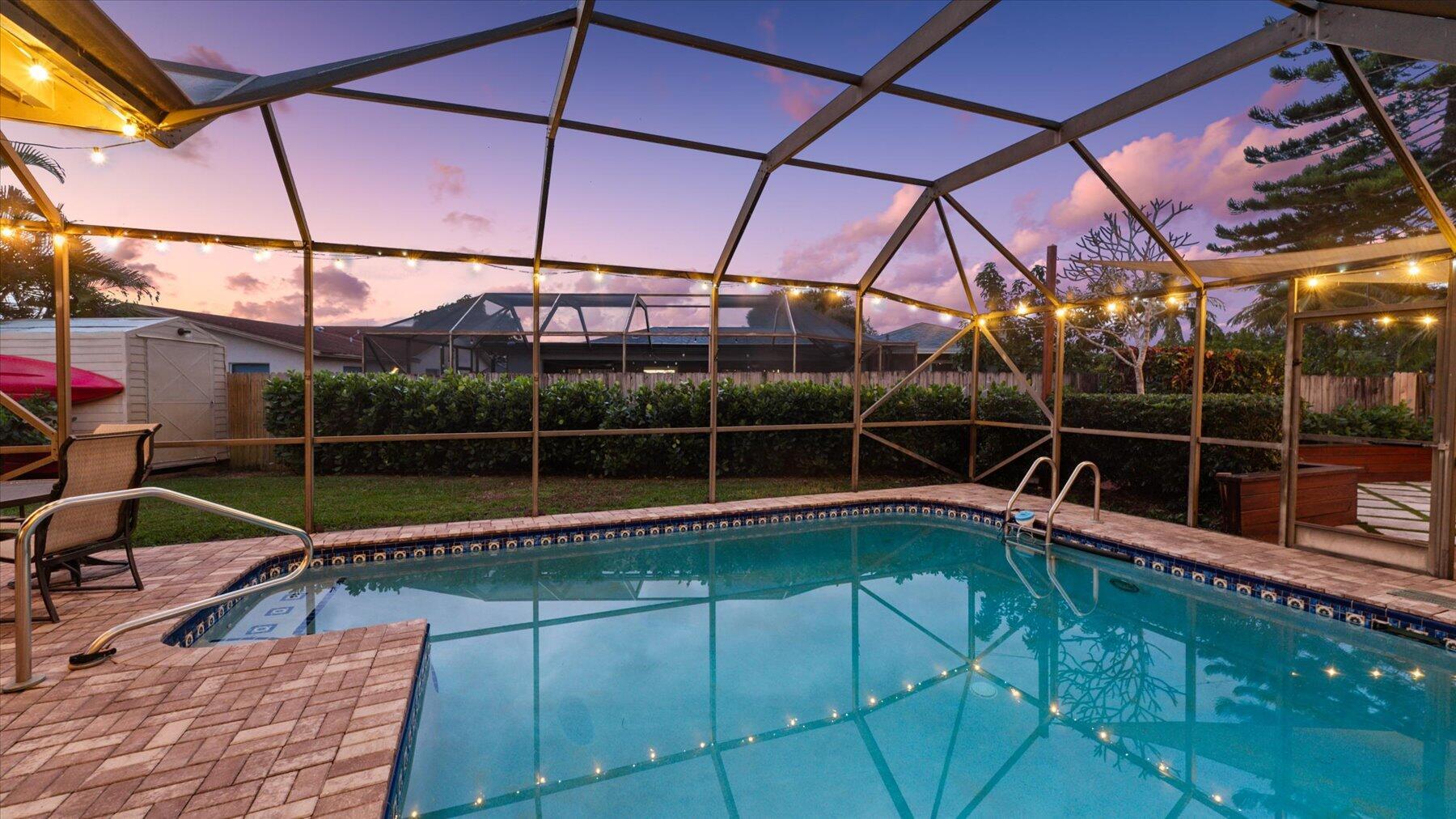 EASTWOOD OF WELLINGTON 2 - Residential