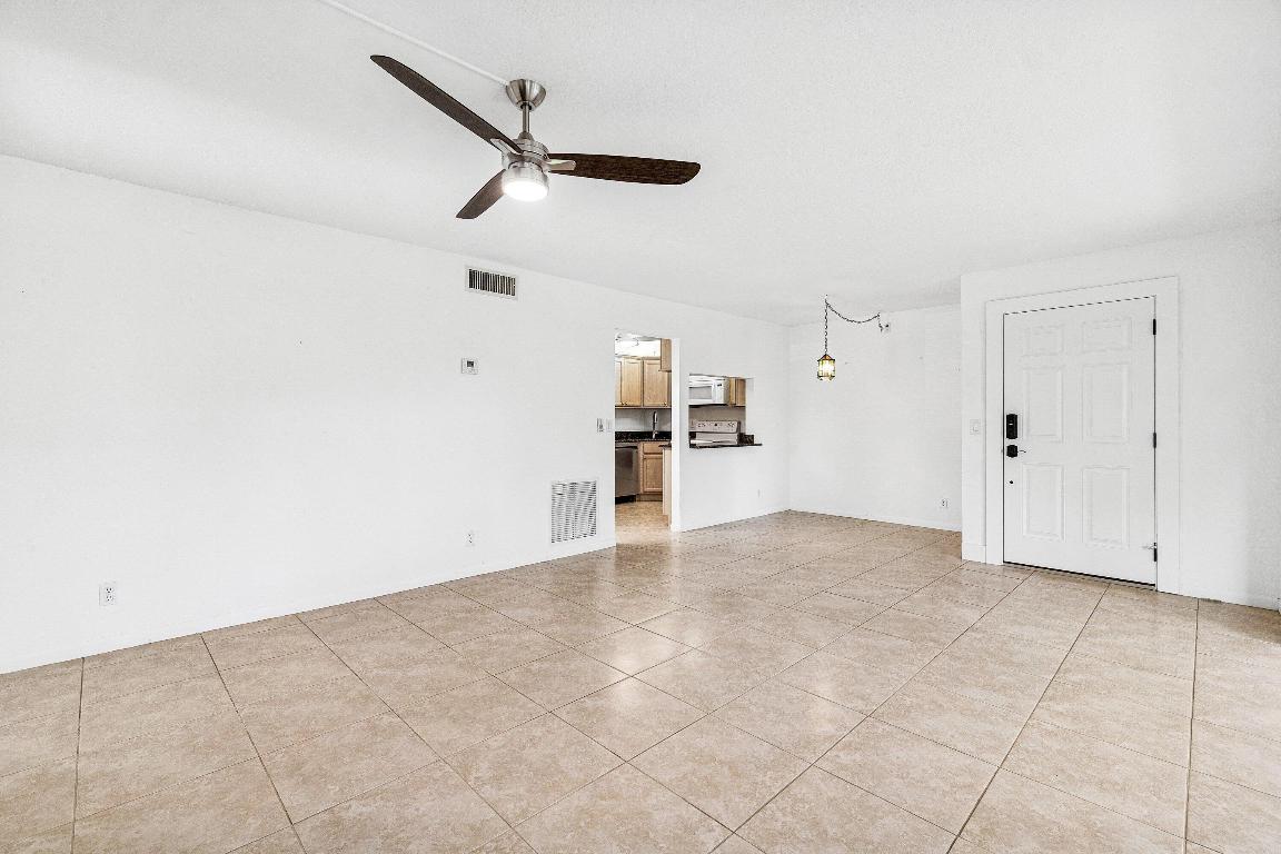 535 Shady Pine Way C1