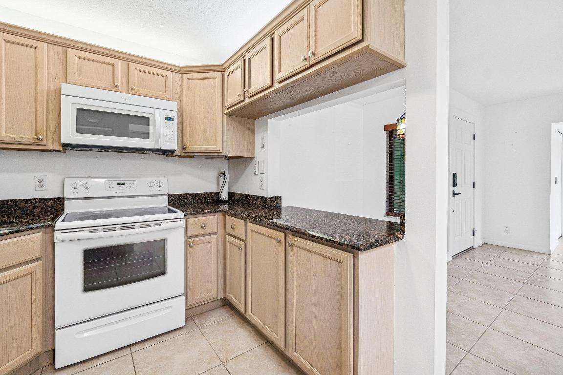 PINE RIDGE NORTH I CONDO - Residential