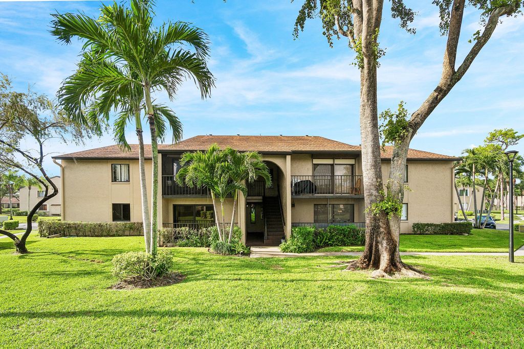 Photo of 535 Shady Pine Way #C1, Greenacres, FL 33415 (MLS # R11154576)