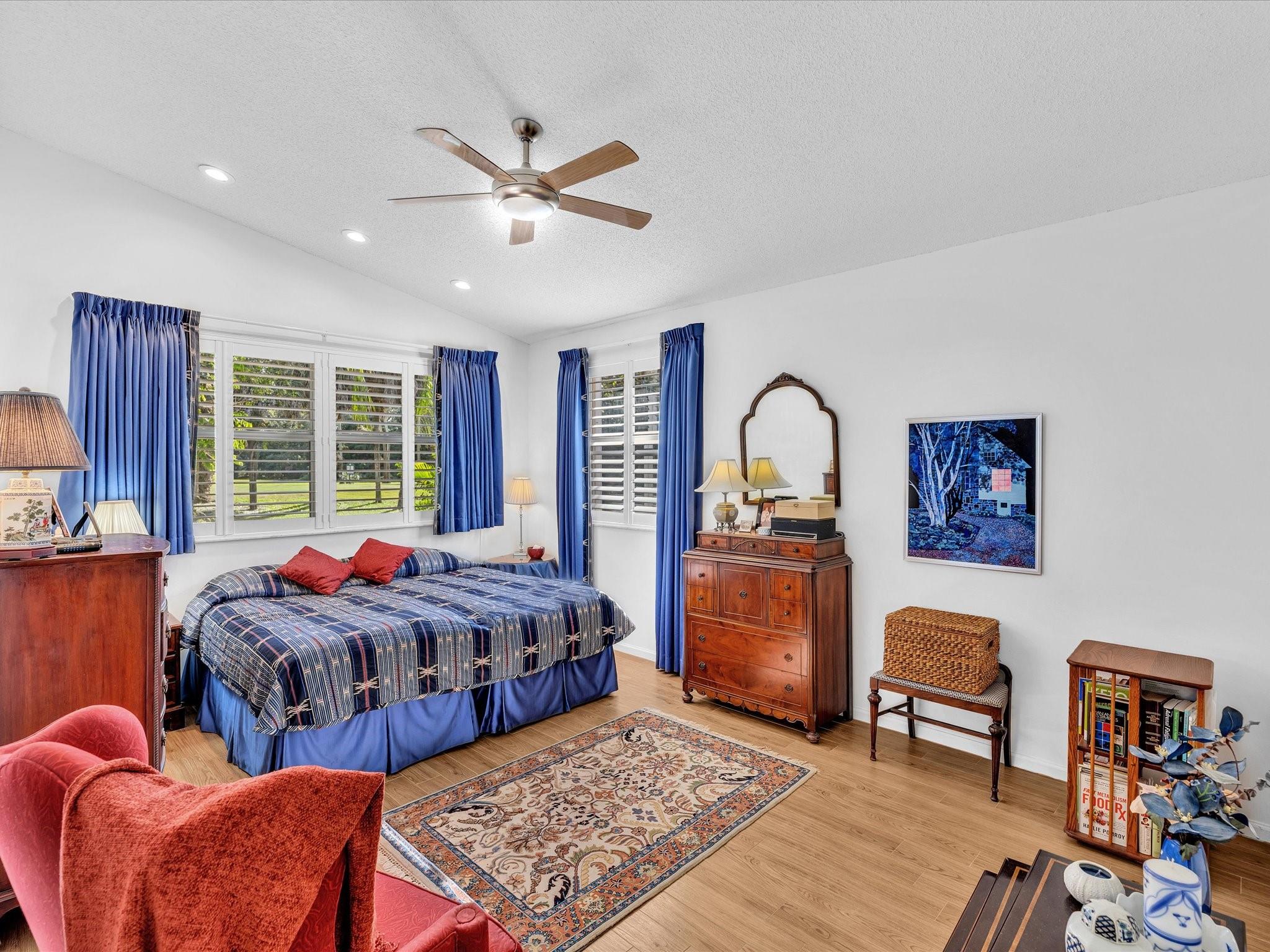 Palm-Aire Oaks Course Est - Residential