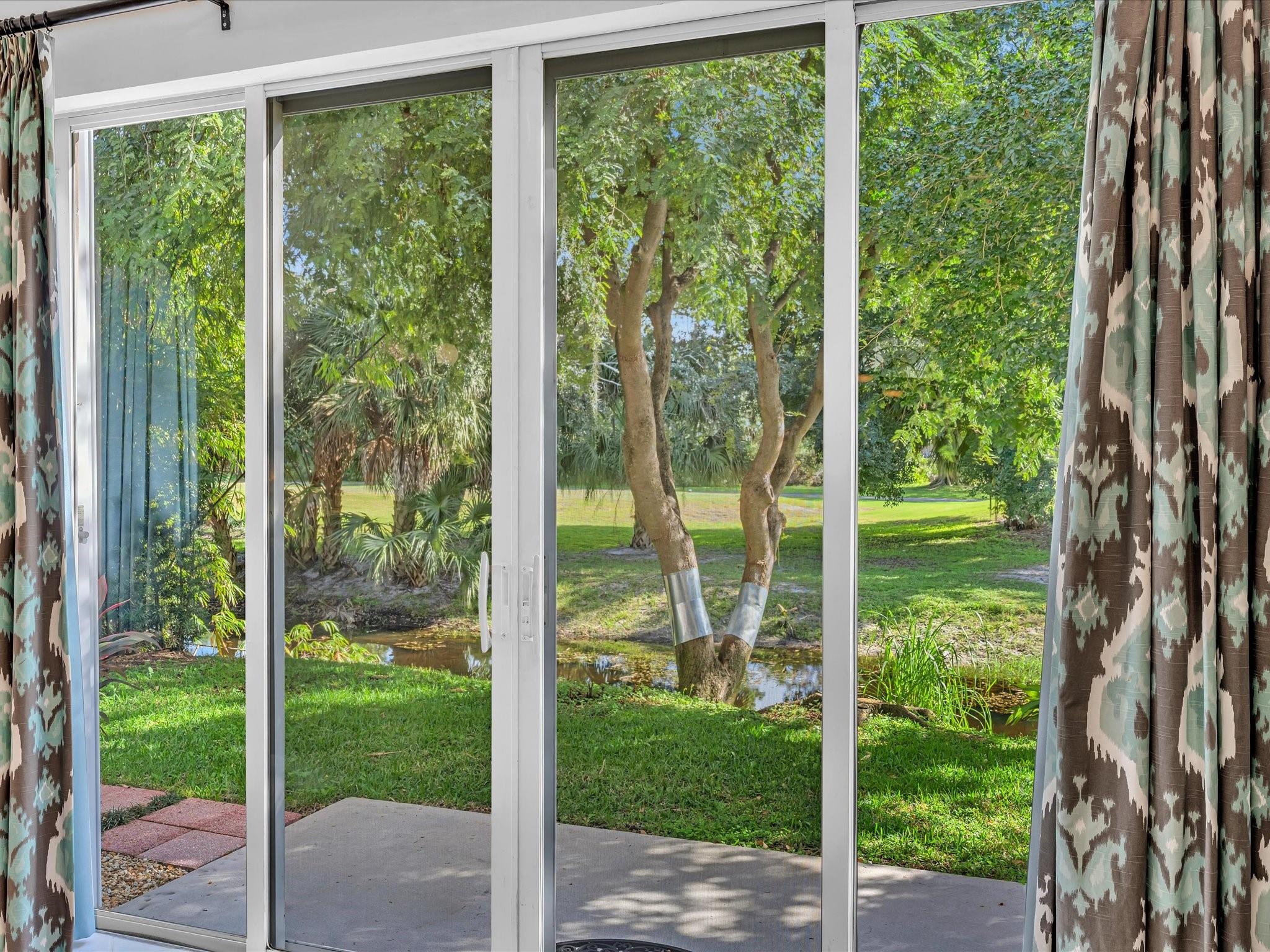 Palm-Aire Oaks Course Est - Residential