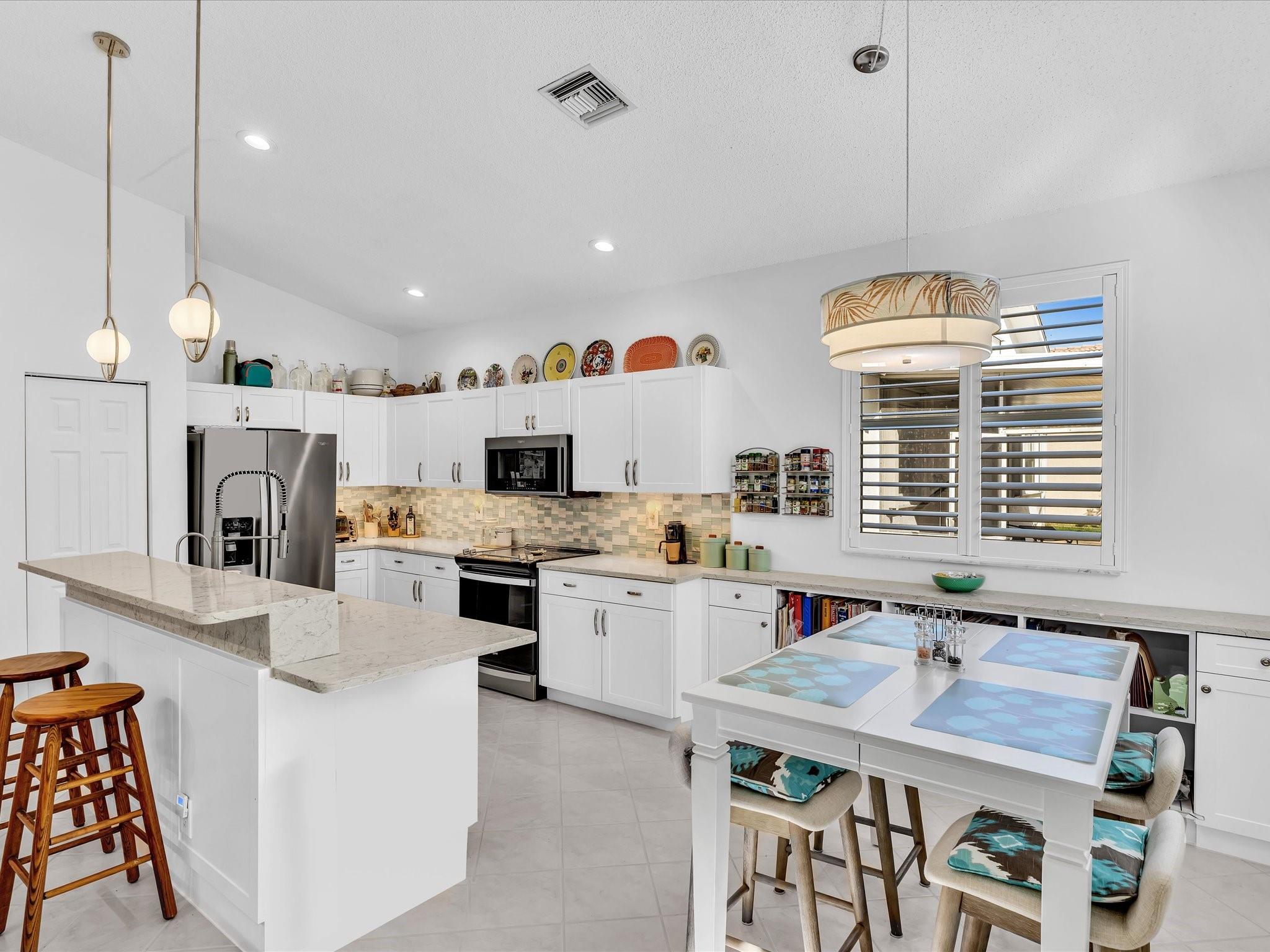 Palm-Aire Oaks Course Est - Residential