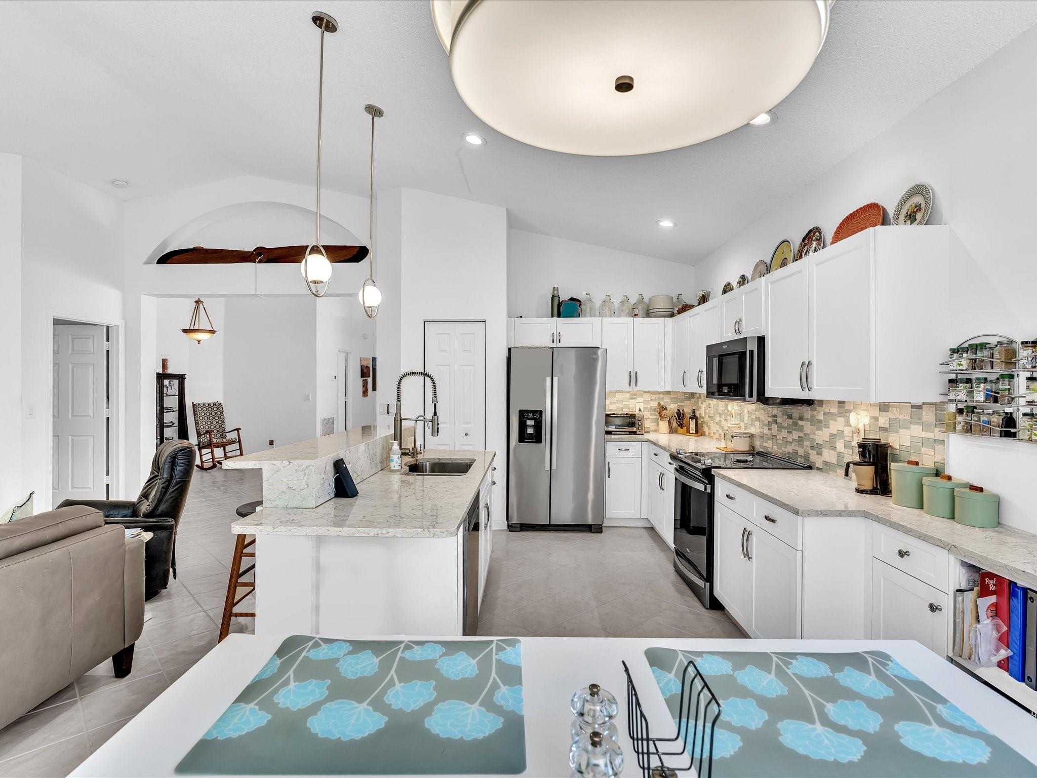 Palm-Aire Oaks Course Est - Residential