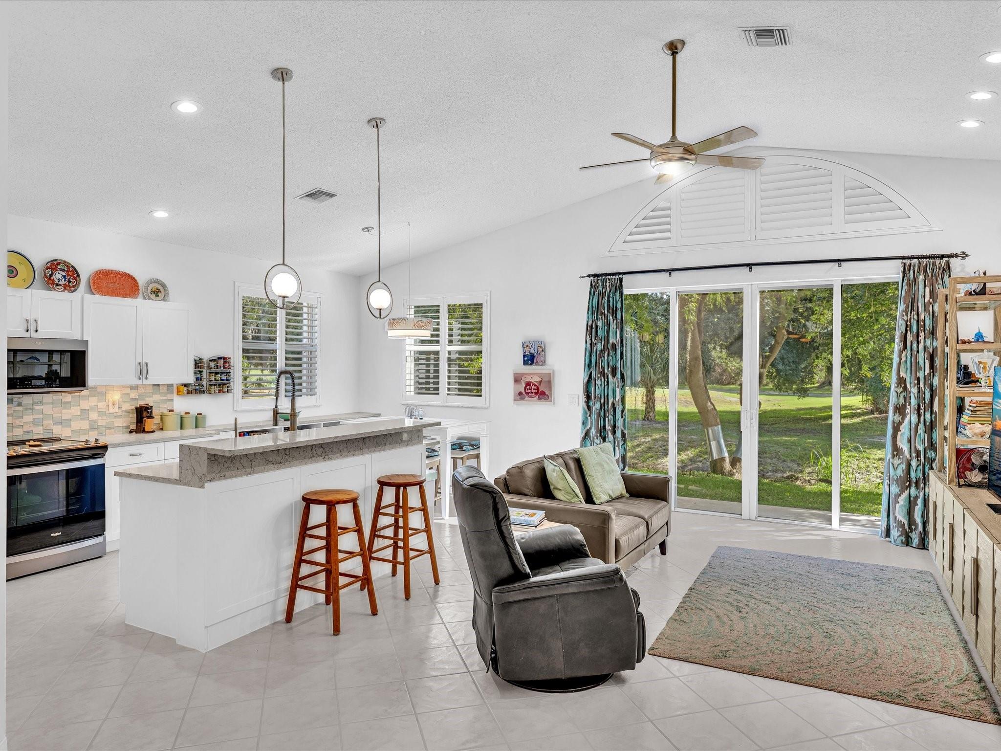 Palm-Aire Oaks Course Est - Residential