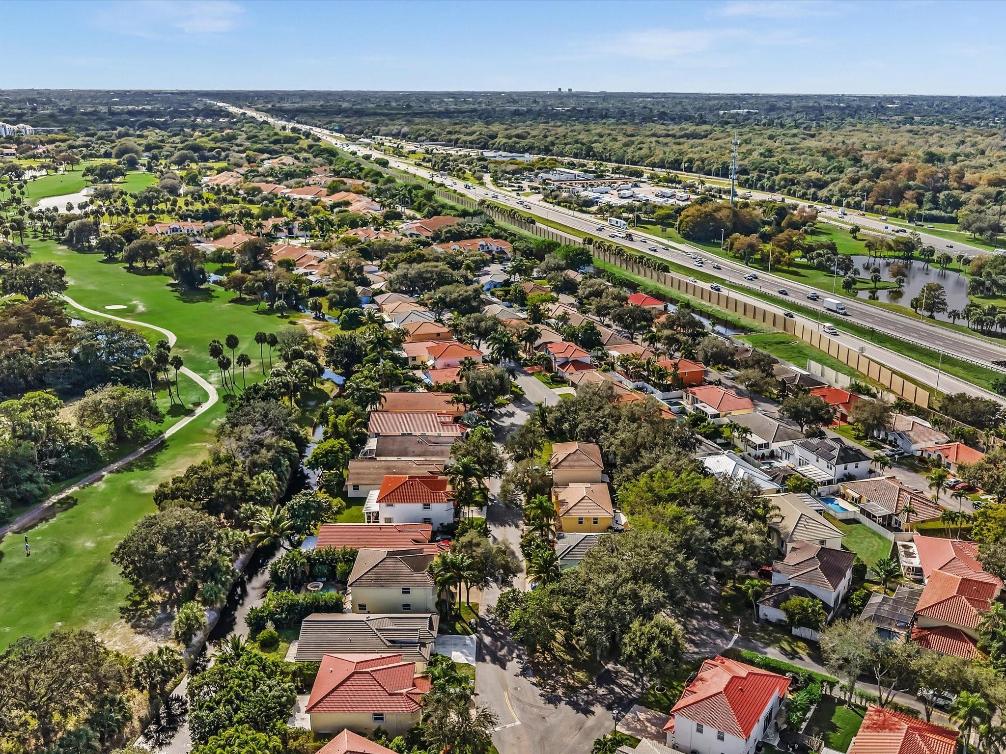 Palm-Aire Oaks Course Est - Residential