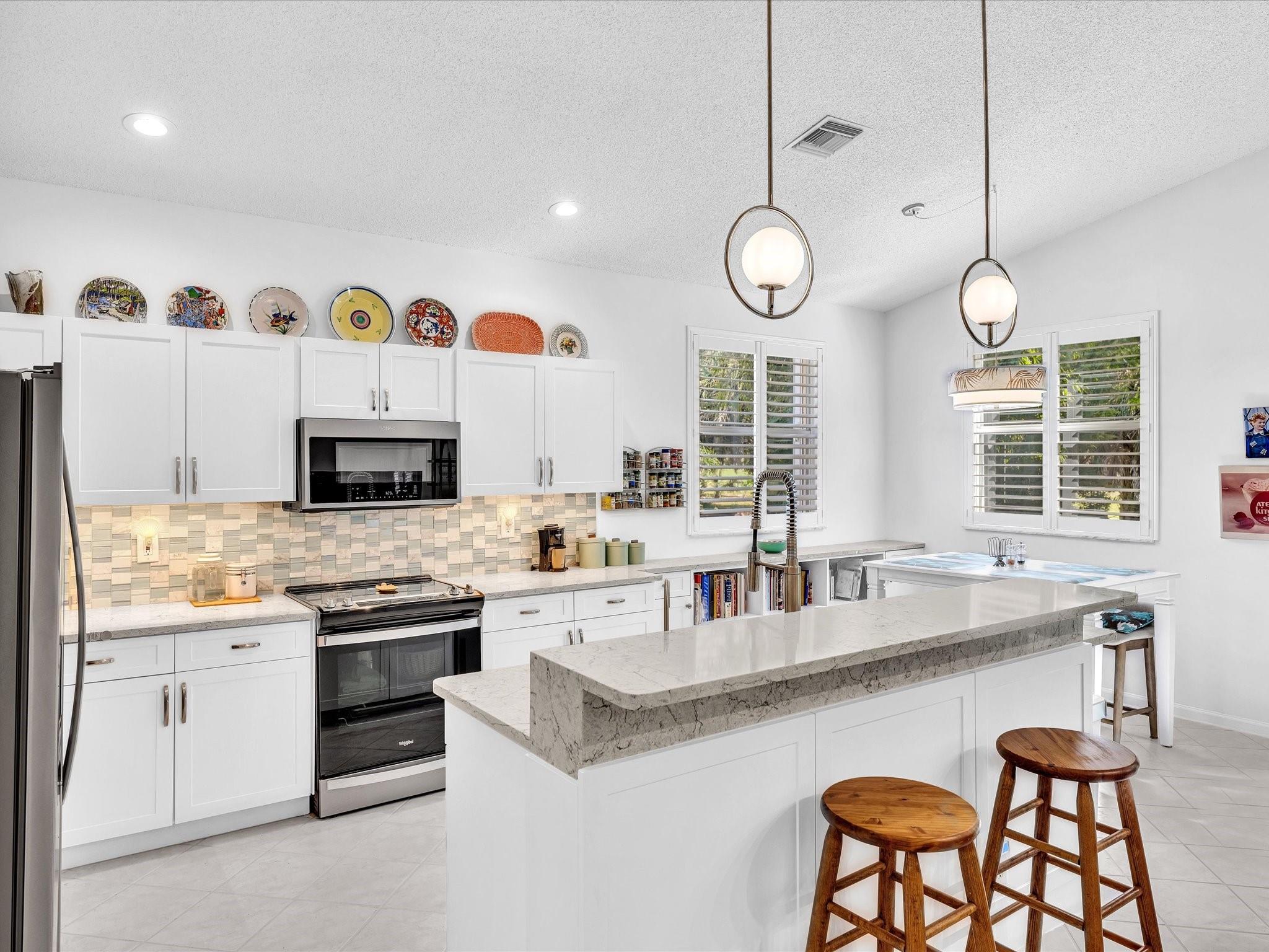 Palm-Aire Oaks Course Est - Residential