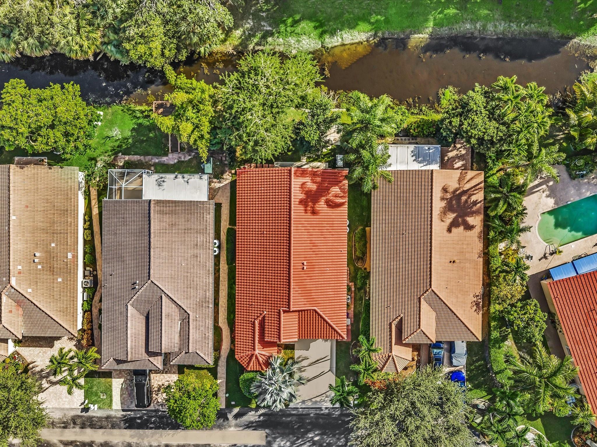 Palm-Aire Oaks Course Est - Residential