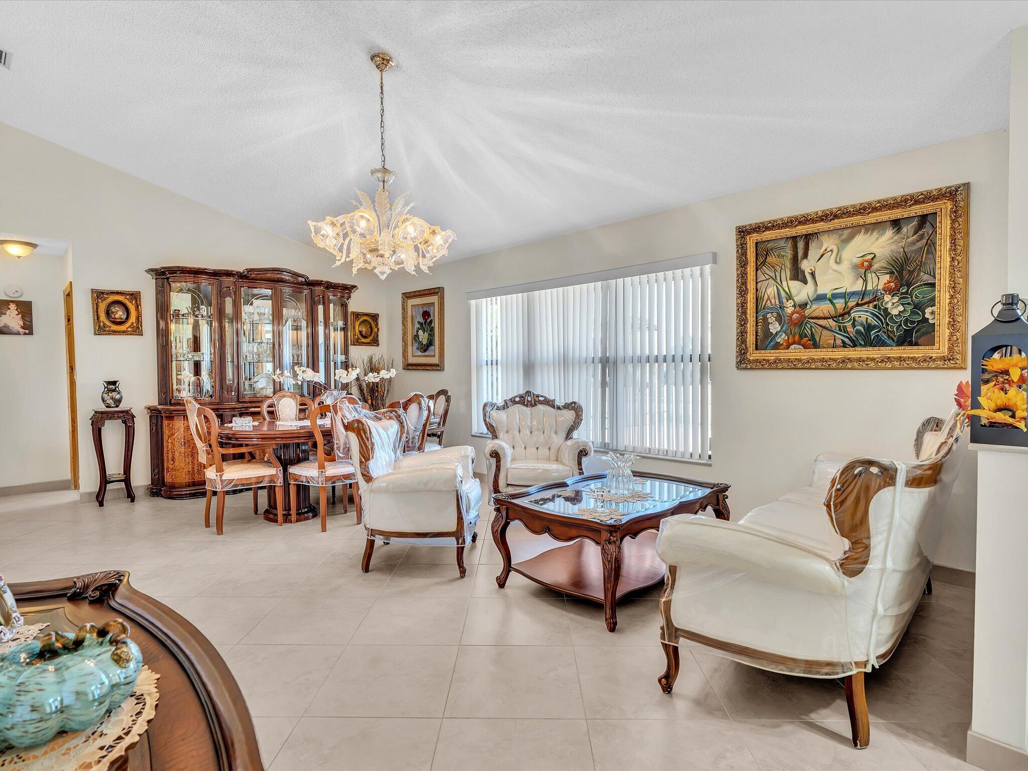 LAKES OF SHERBROOKE - Residential