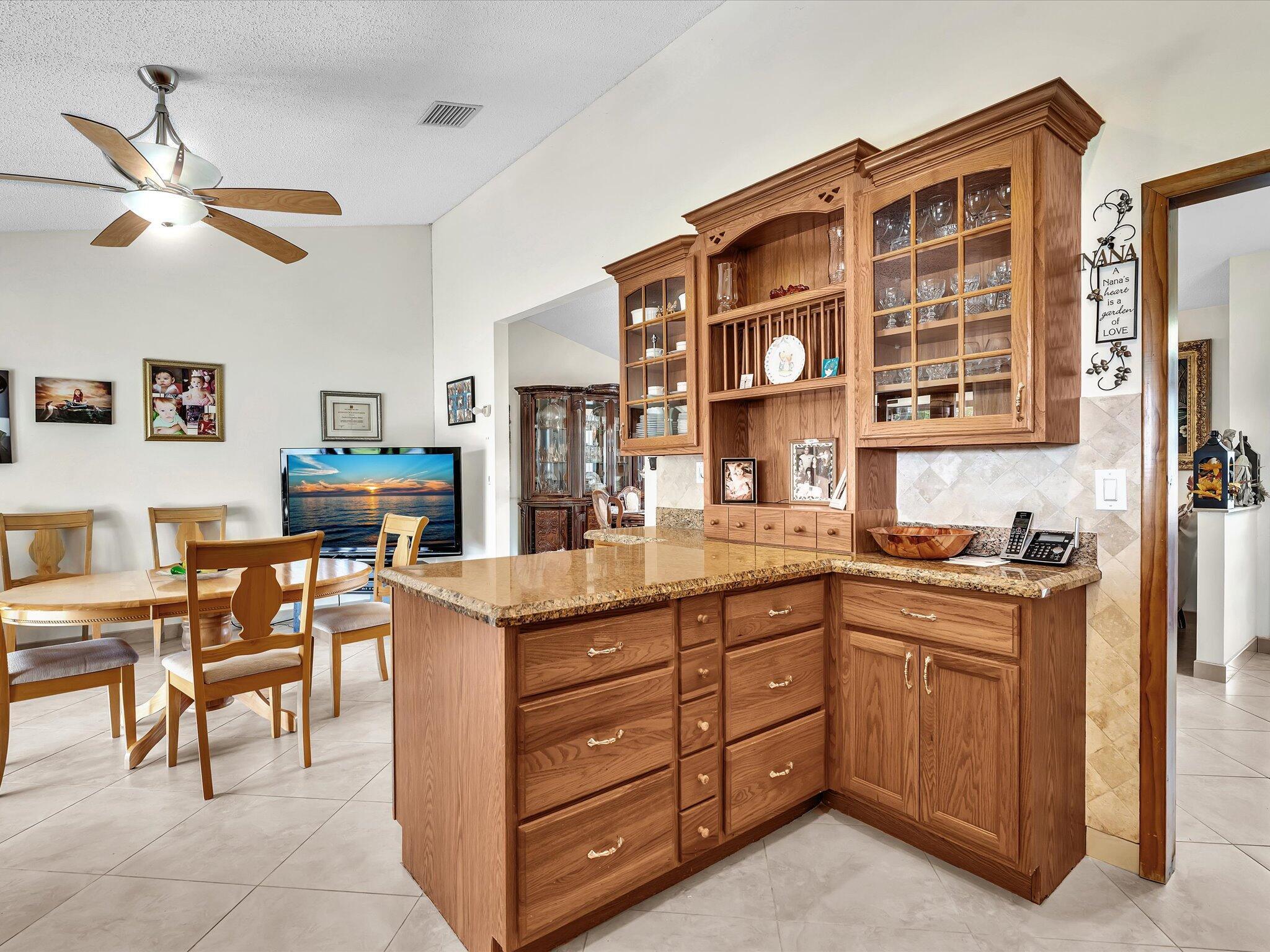 LAKES OF SHERBROOKE - Residential