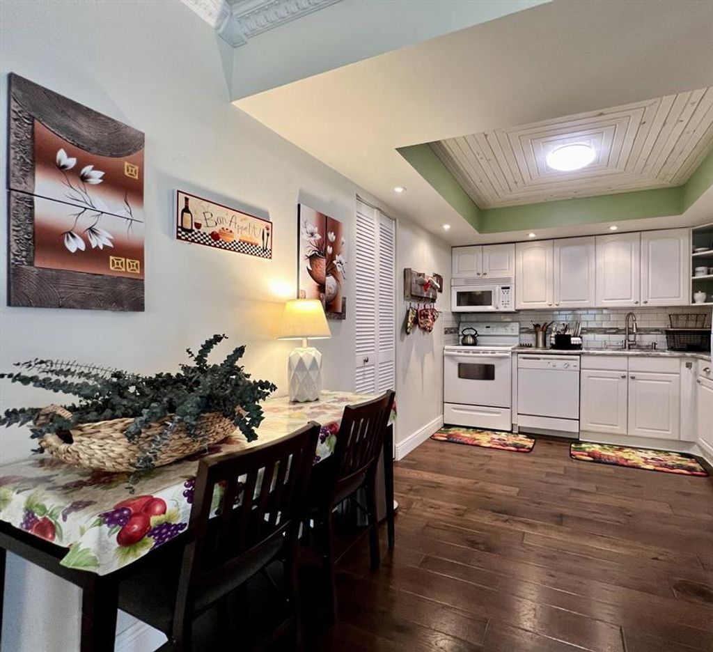 Photo of 101 Greenbrier A, West Palm Beach, FL 33417 (MLS # R10875134)