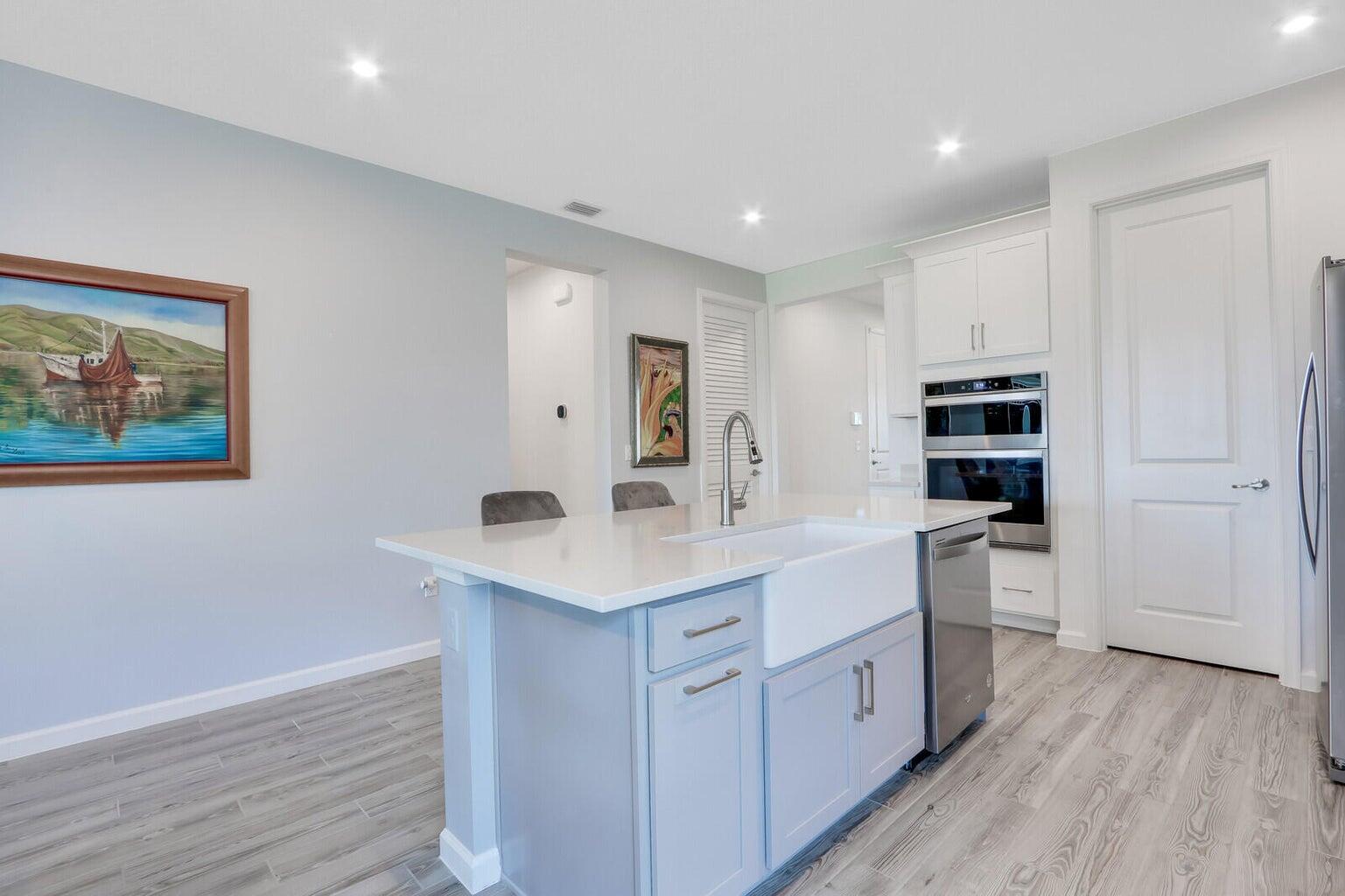 Emery at Tradition - Residential Lease