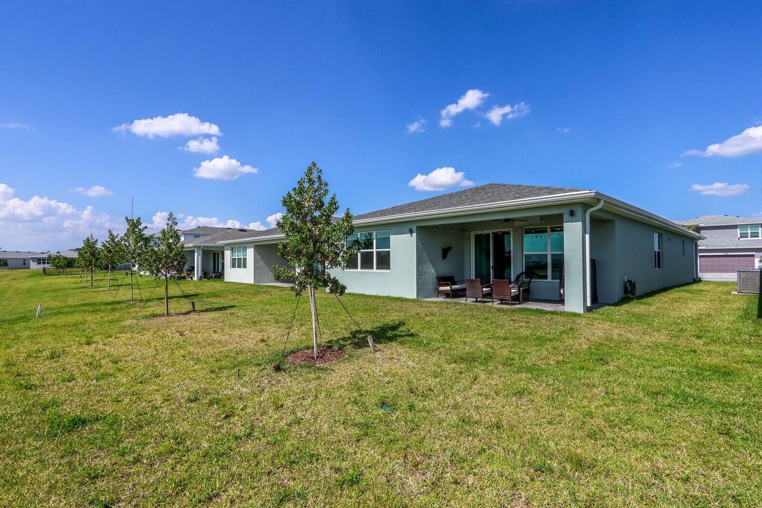 Emery at Tradition - Residential Lease