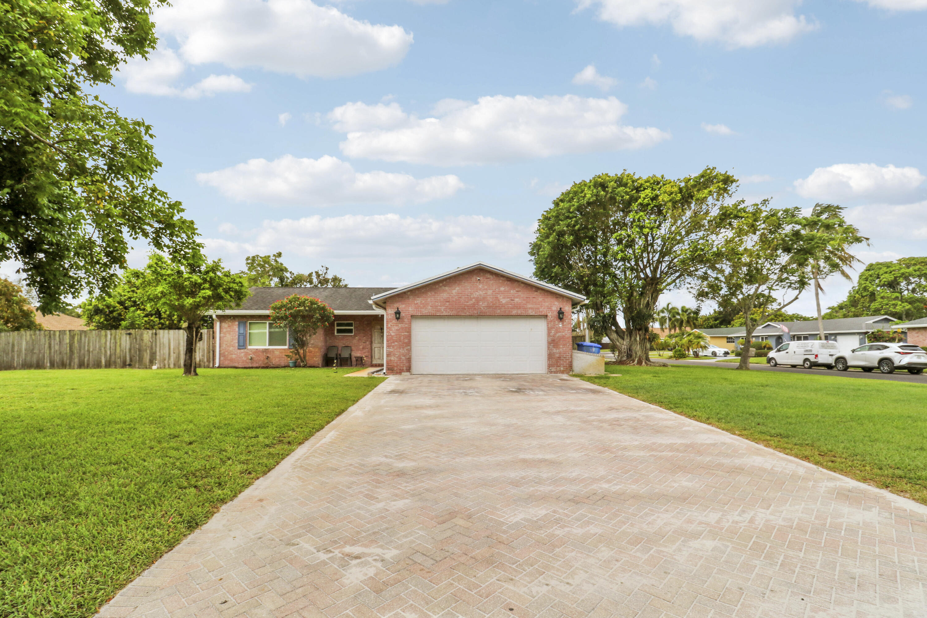 WILLOWS - Residential