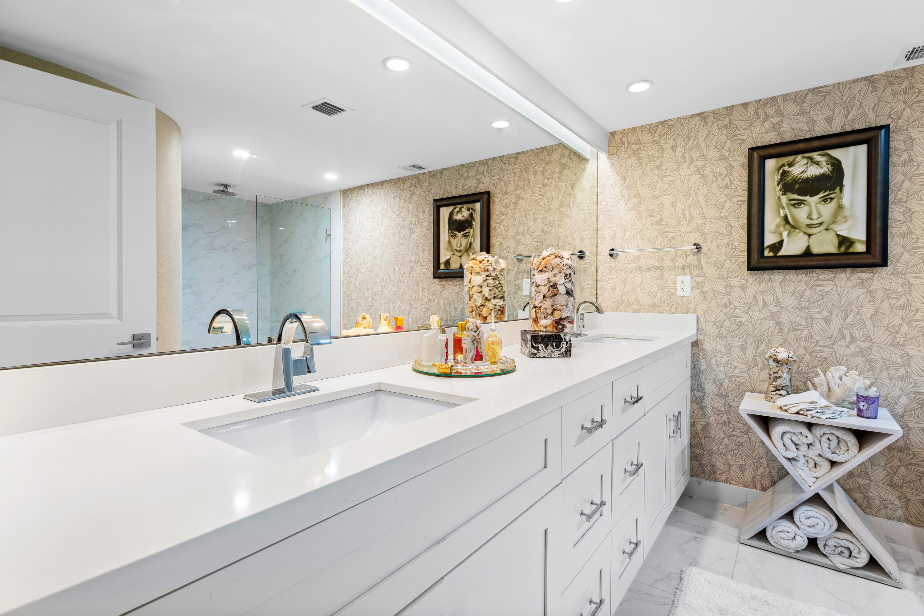 DORCHESTER OF PALM BEACH CONDO - Residential