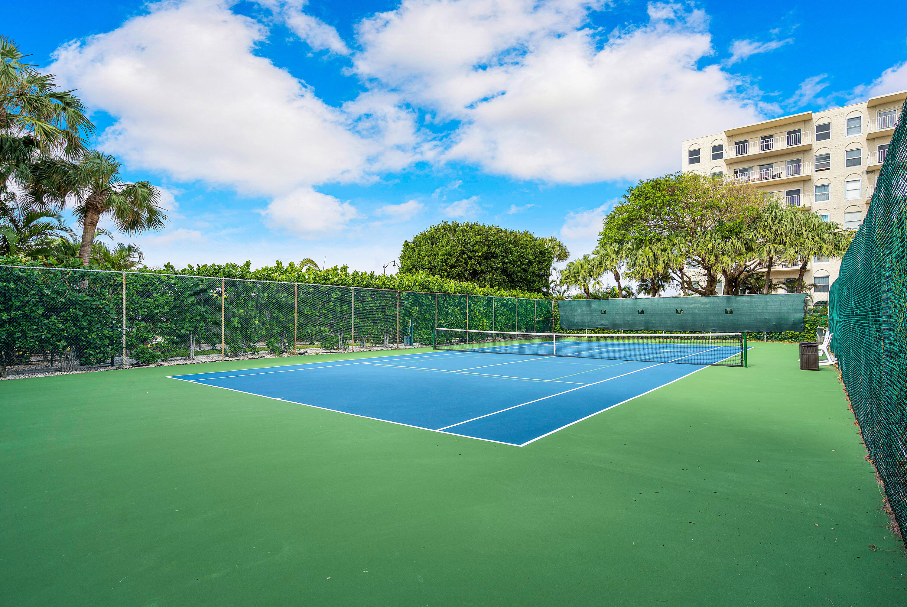 DORCHESTER OF PALM BEACH CONDO - Residential
