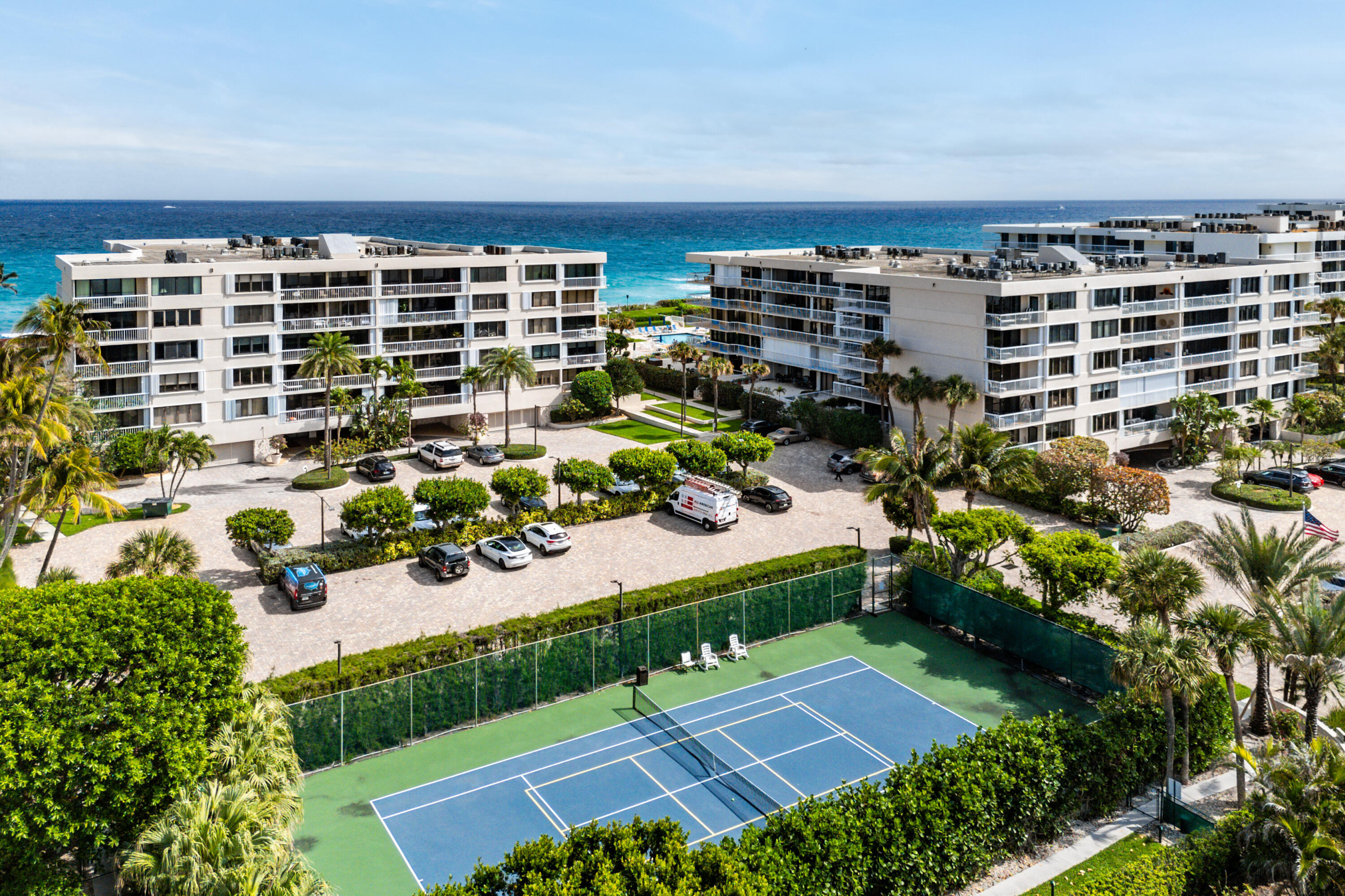 DORCHESTER OF PALM BEACH CONDO - Residential