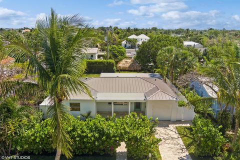 A home in Lake Worth Beach