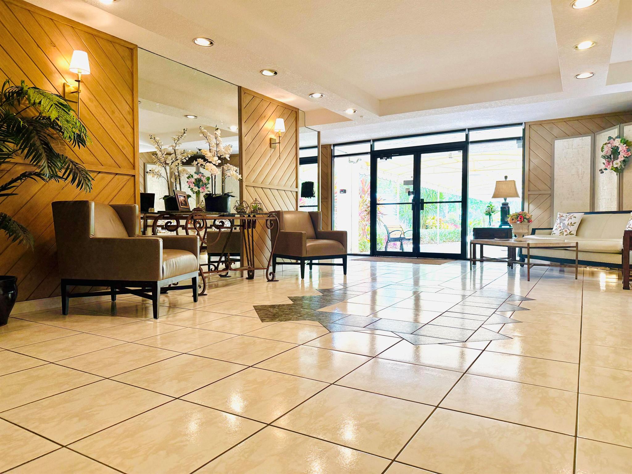 3051 N Course Drive 807