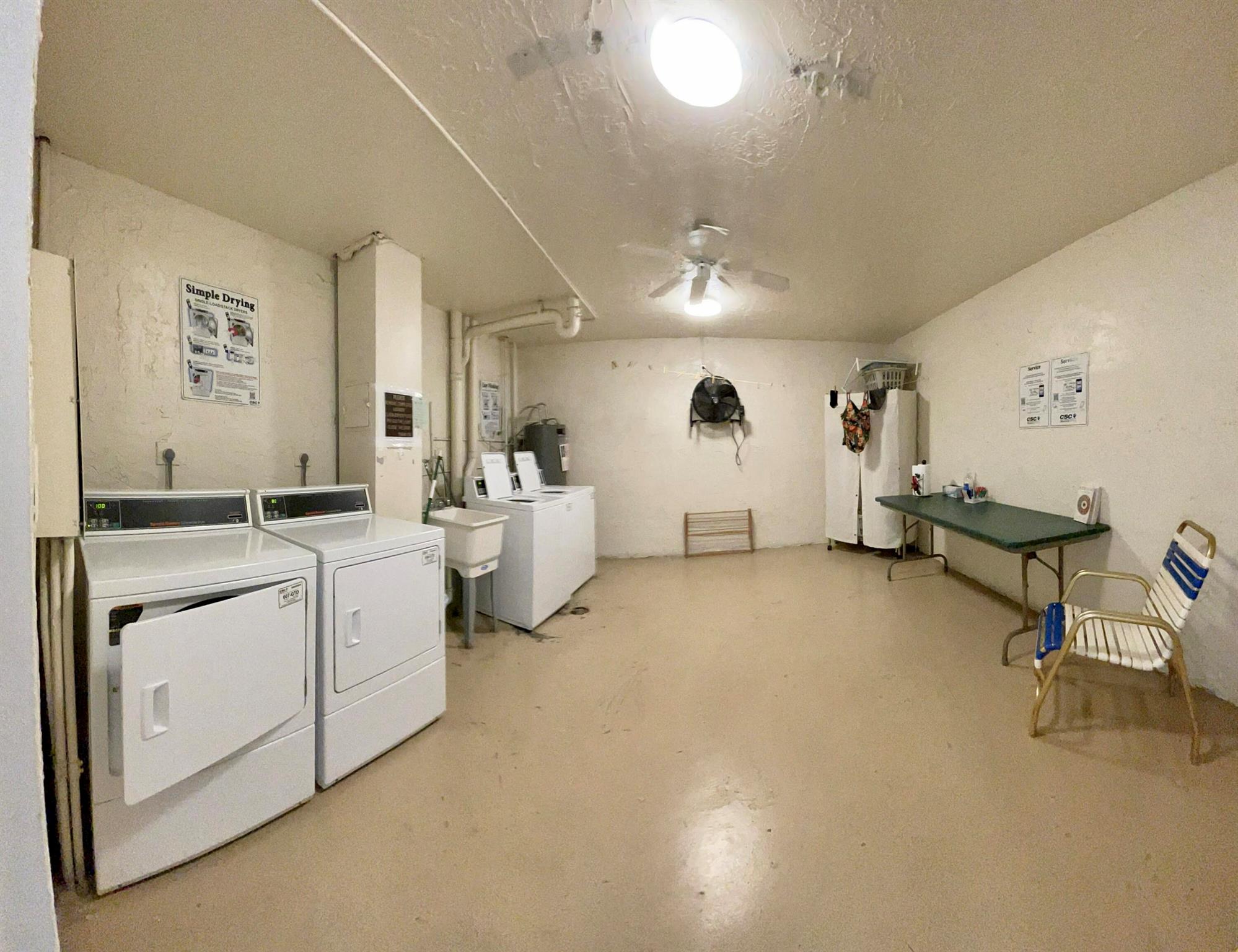 NO 40 PALM-AIRE COUNTRY CLUB - Residential Lease