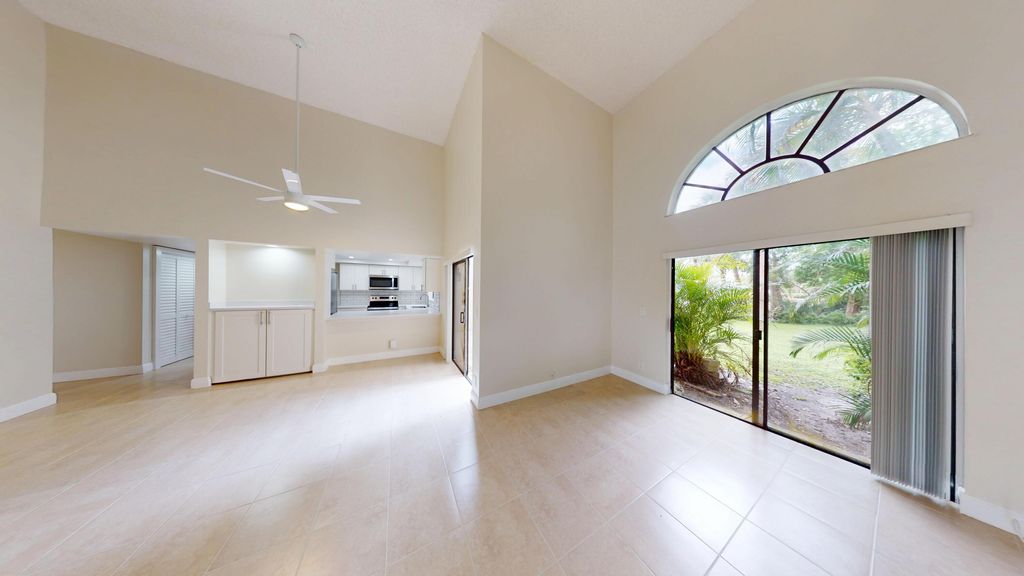 Photo of 3143 Kingswood Terrace, Boca Raton, FL 33431 (MLS # B26010874)