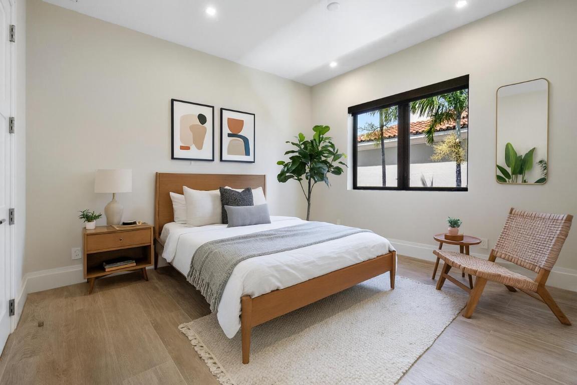 Lake Shores - Residential